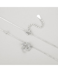 Collier Trèfle en Argent avec Zircons – Symbole de Chance et Élégance