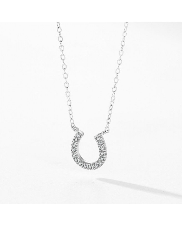 Collier Fer à Cheval en Argent avec Zircons – Porte-Bonheur Élégant