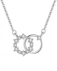 Collier Anneaux Entrelacés en Argent avec Zircons – Unité et Éternité