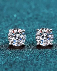 Boucles d'oreilles Clara en argent | Brillance et élégante