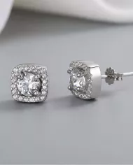 Boucles d'Oreilles Halo en Argent et Zirconium – Éclat et Élégance