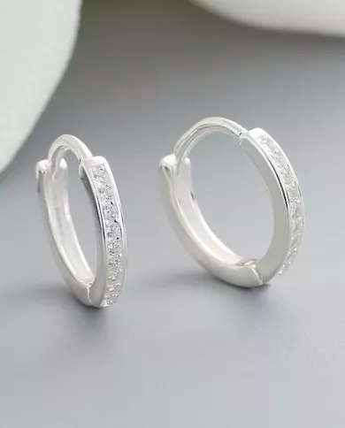 Créoles en Argent et Zirconium – Élégance et Brillance Intemporelles