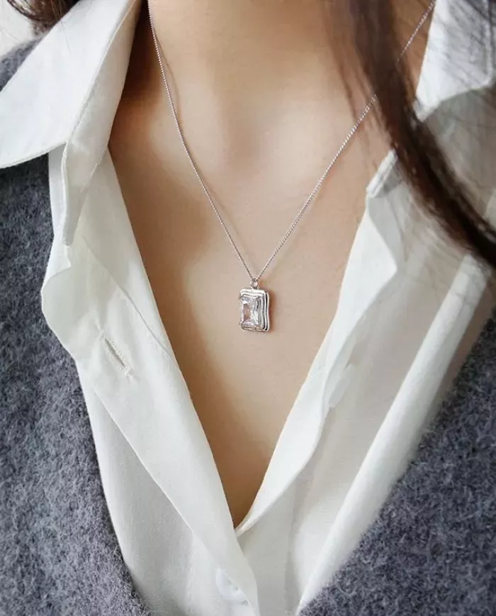 Collier Athéna en Argent Sterling 925 avec Zircon Carré