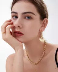 Boucle d'Oreille Unique Style Romain en Argent 925 Plaqué Or – Élégance et Charme Historique !