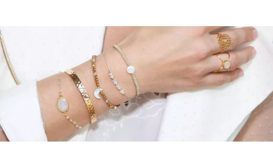 Bracelet en argent femme : styles, entretien et tendances pour sublimer chaque tenue